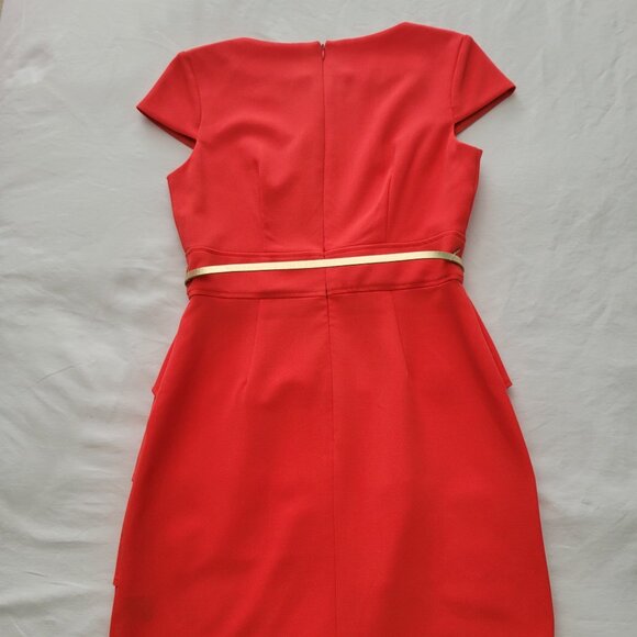 Gorgeous Coral Jessica Howard - Picture 6 of 9